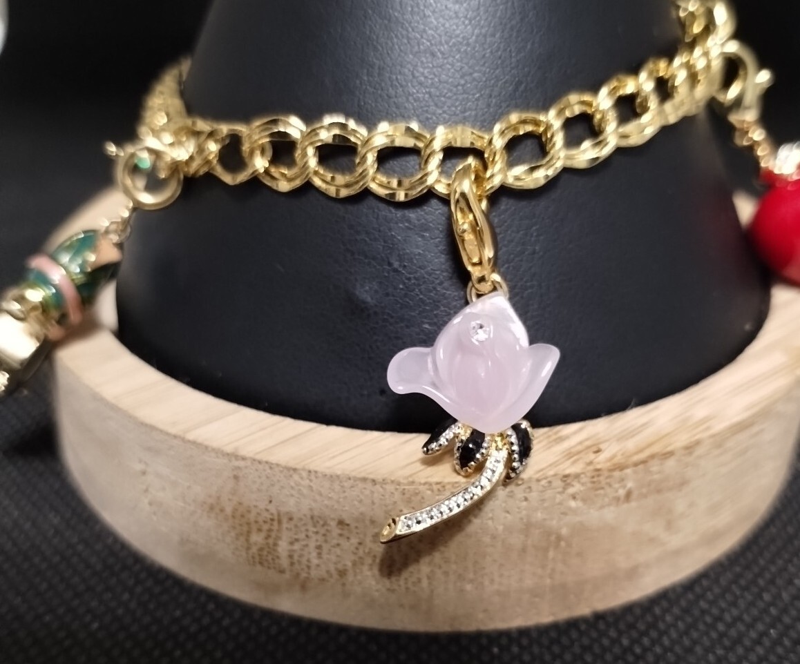 KJL Kenneth Jay Lane Charm Bracelet Peace Dove Lucite Rose Apple Calla Lily Shoe