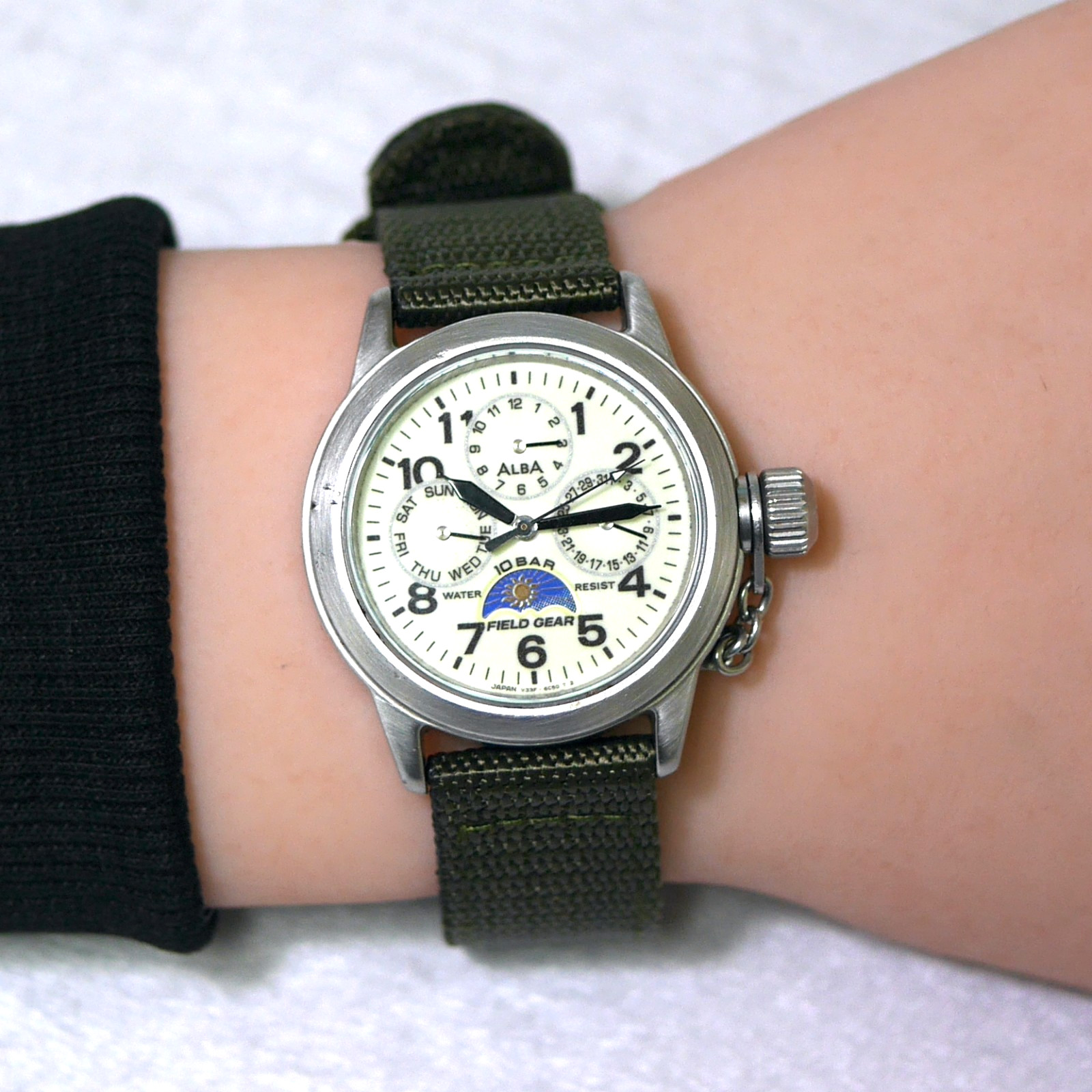 SEIKO ALBA FIELD GEAR V33F-6C50 Sun&Moon Triple Calendar Men’s Watch 1996 Japan