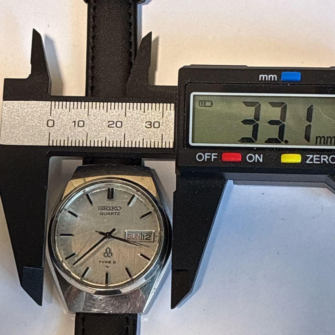 〇Excellent condition, fully functional SEIKO men’s watch, Day-Date Type Tw