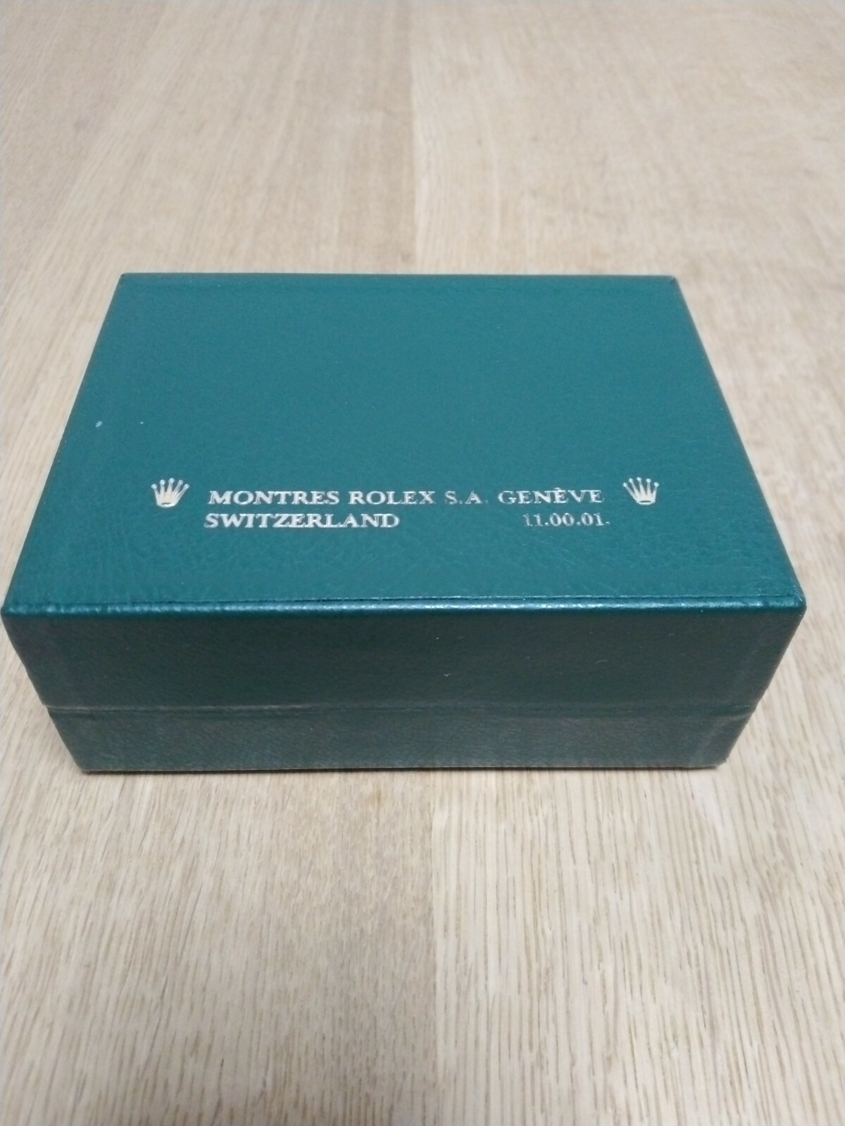 ROLEX OYSTER PERPETUAL 67180 WATCH BOX CASE 11.00.01. 100%Authentic FZ6717