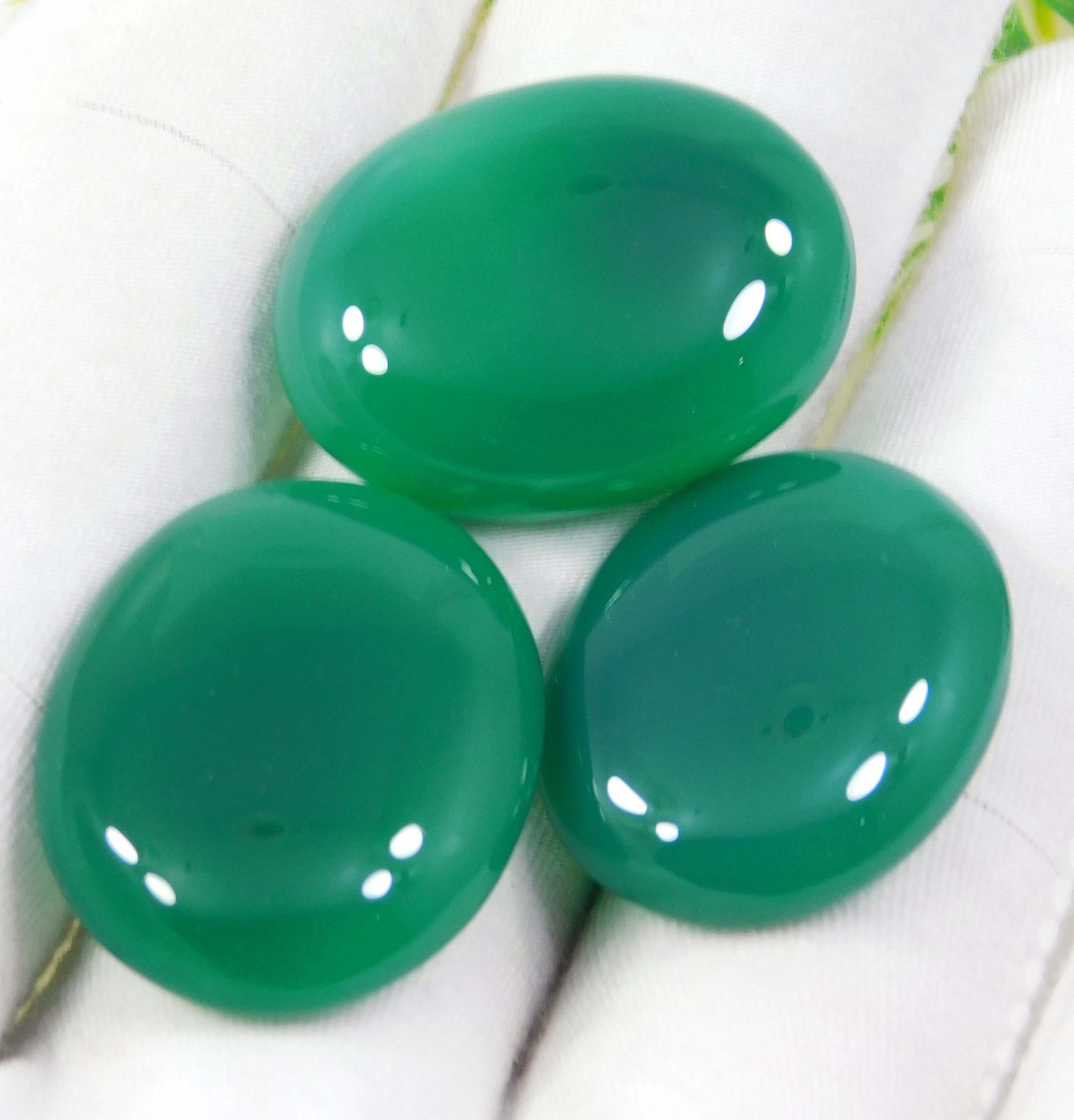 80.85 Ct Natural Green Chalcedony Gemstone (3 Pcs) Oval Shape Loose Stones