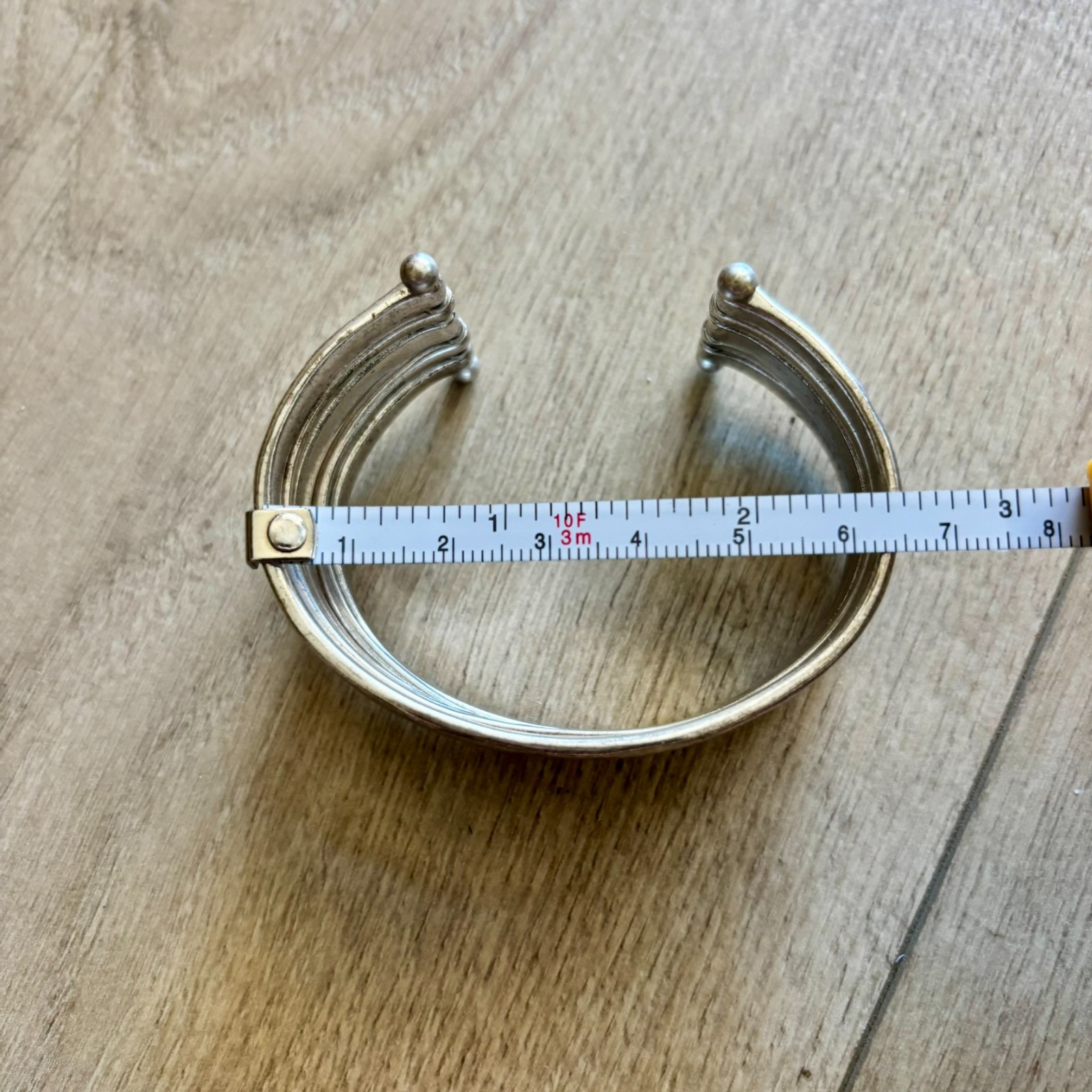 Lucky Brand Silver Toned Cuff Bracelet Women’s Slip-On Multi-Row
