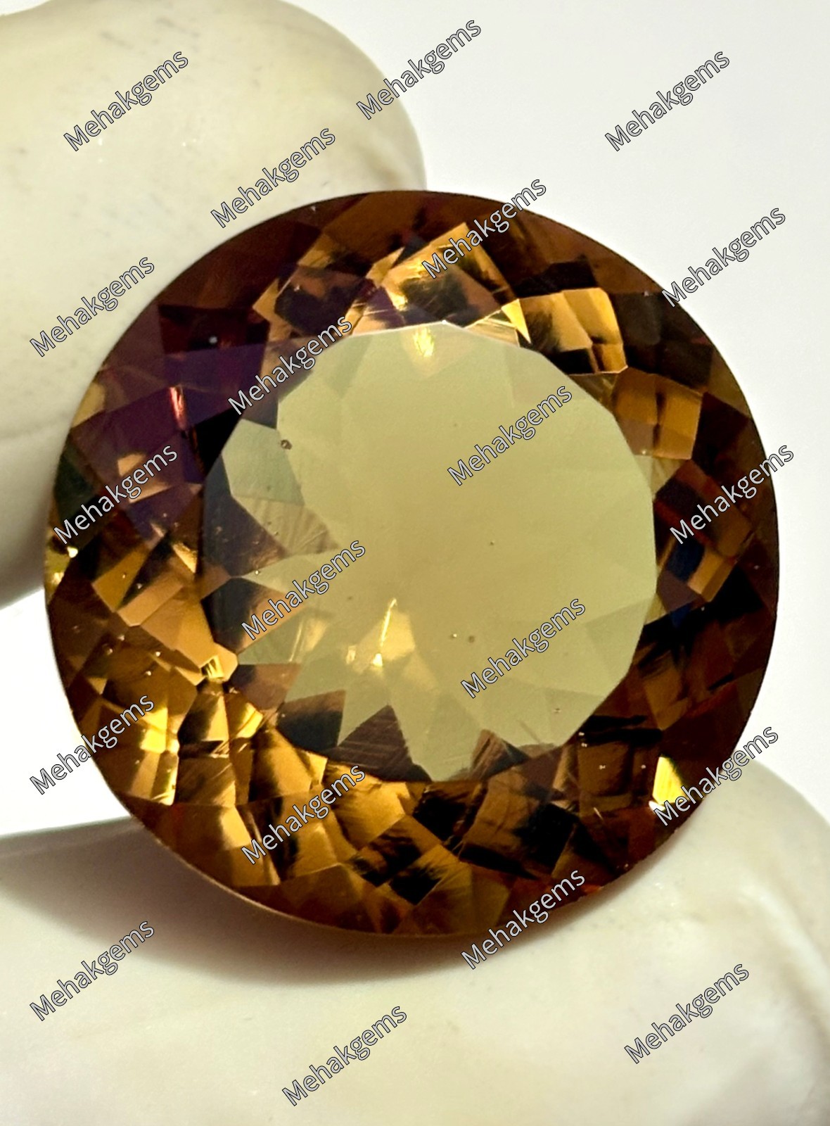 38Ct Certified Color Change Zultanite Round Gemstone, for Wire Wrapping