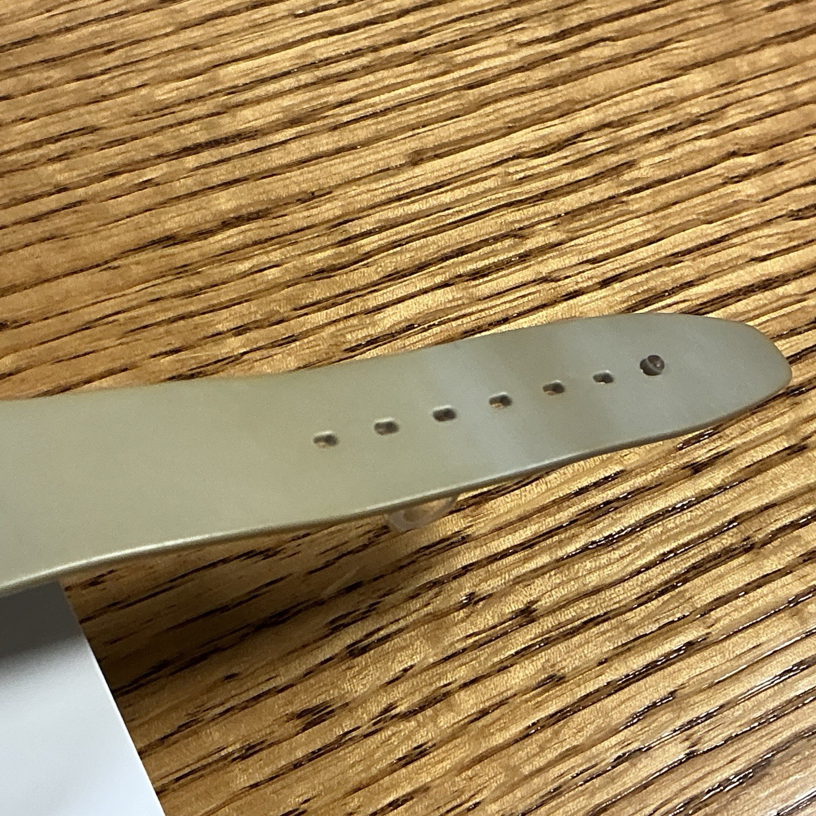 GT702 – 1983 – TAN – FIRST YEAR OF SWATCH – 34mm