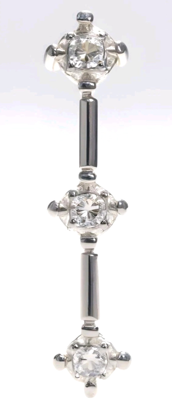 10K White Gold 3-Stone Natural Diamond Vertical Drop Pendant 1.09 Grams