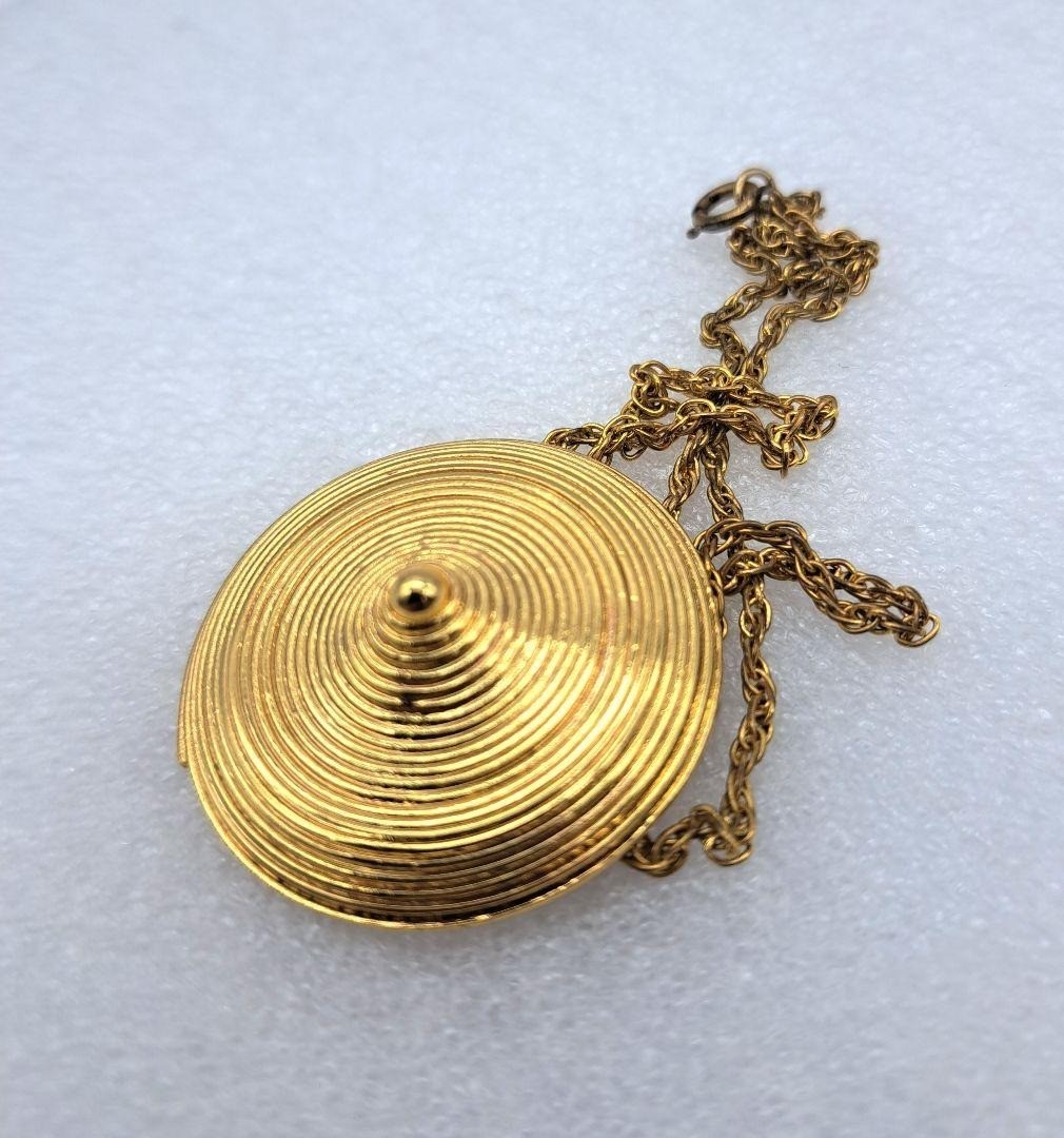 LANVIN PARIS Vintage Gold color Necklace Cone type