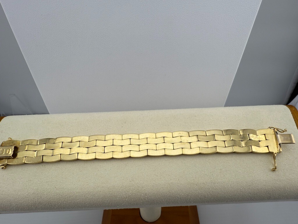 18k Solid Gold Cobra Link Bracelet 6.5/8″L x 15mm by Orobase SAVE 6,050 #2150