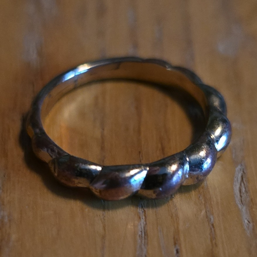 Silver Tone Twisted Rope Scalloped Metal Band Ring Size 7 No Stone