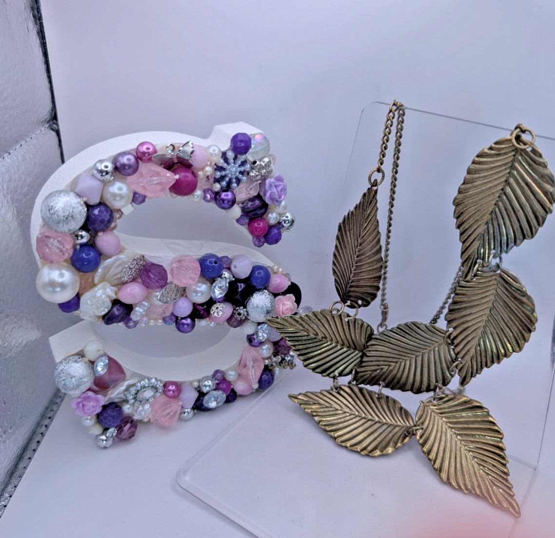 Vintage style bronze tone textured leaf cascading collar bib adjustable necklace