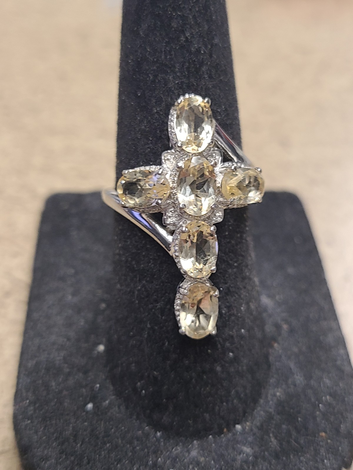 Shop LC Pure Brass Cross Ring Size 9