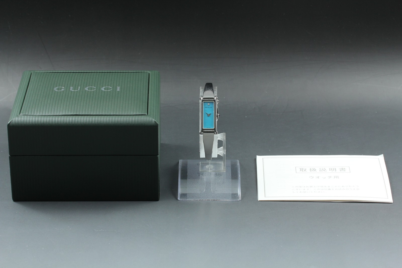 [Near MINT w/Box] GUCCI 1500L Silver Blue Dial 1P Diamond Quartz Women’s Watch