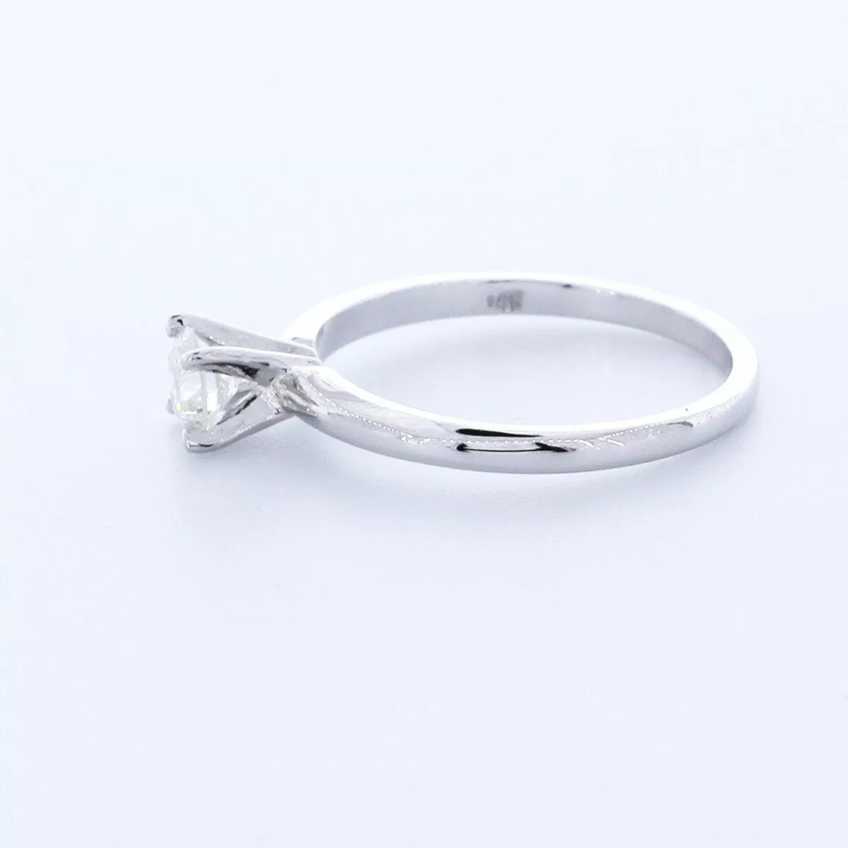 Solitaire Engagement Ring Classic 14K Gold 0.57 CT Round Lab-Grown Diamond D VS2