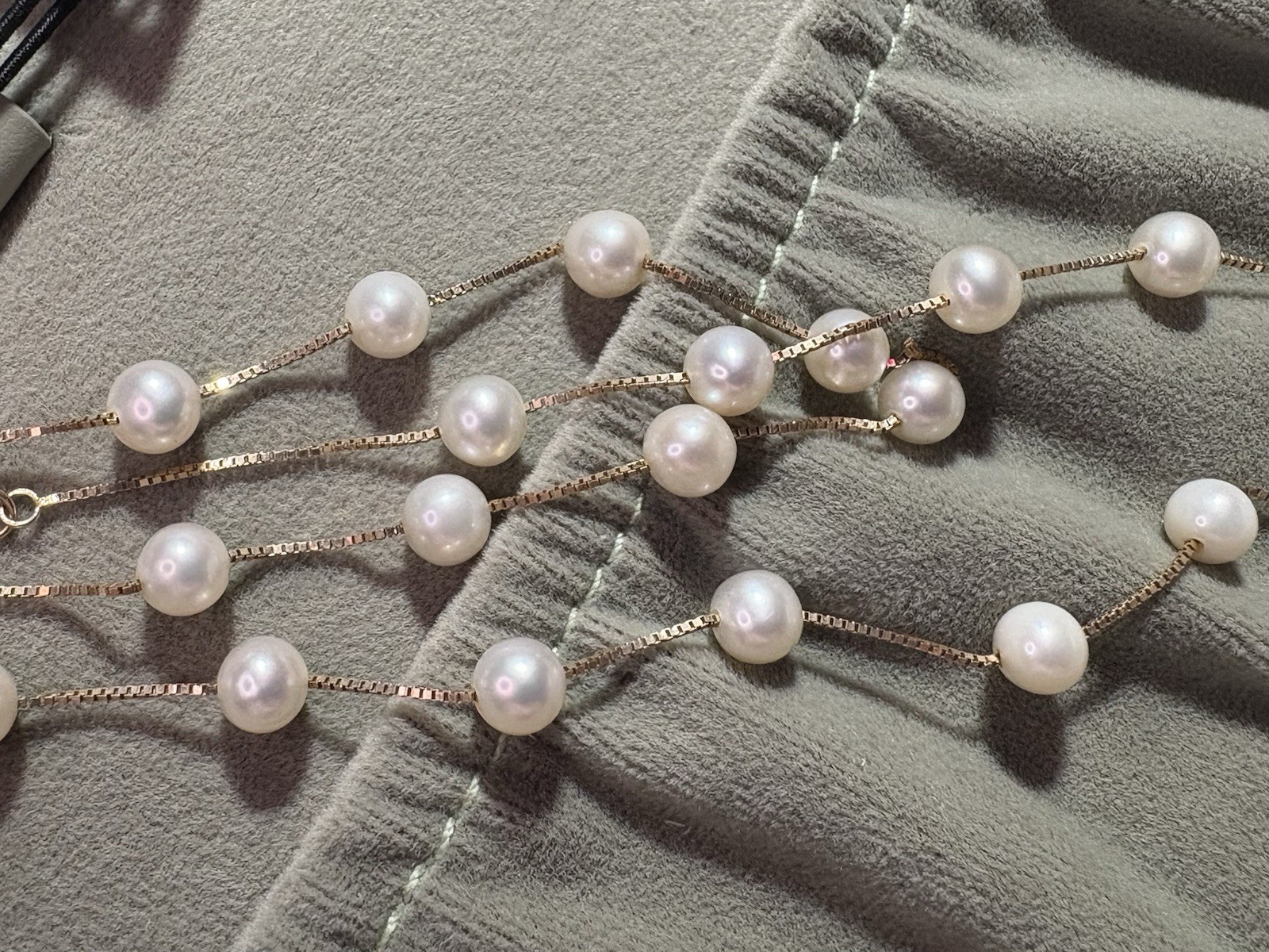 10k Yellow Gold Chain Pearls Necklace Beautiful 6.70G NC 23 Pearls 5.5mm 16”
