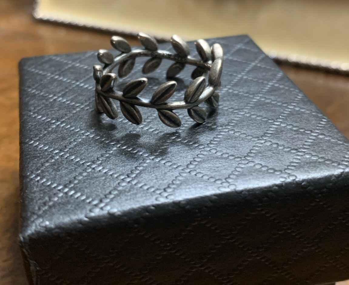 Pandora Laurel Leaf Wreath 925 Sterling Silver 8mm ALE Band Ring