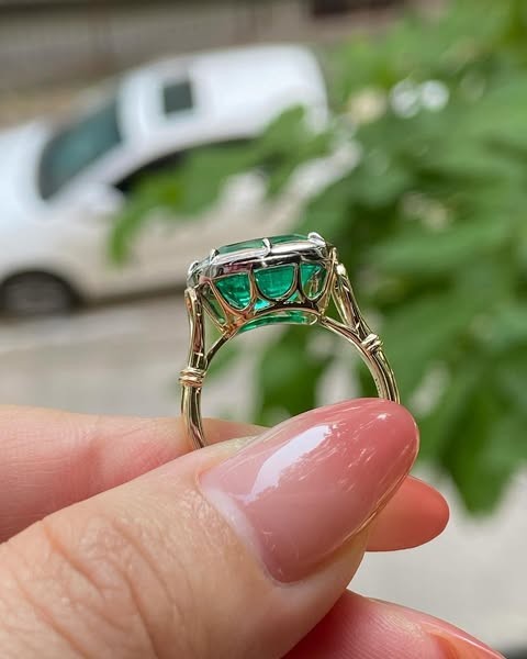 Cushion Cut 4.50 Ct Green Emerald Ring in Solid 14K Yellow Gold Anniversary Gift