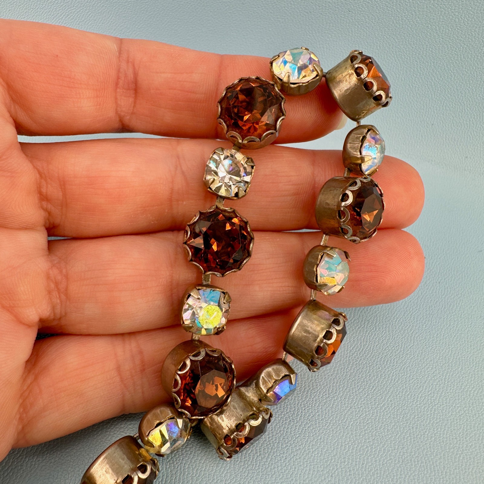 Vintage Rhinestone Bracelet Large Pronged Root Beer Color AB Stones 7″ Cup Chain