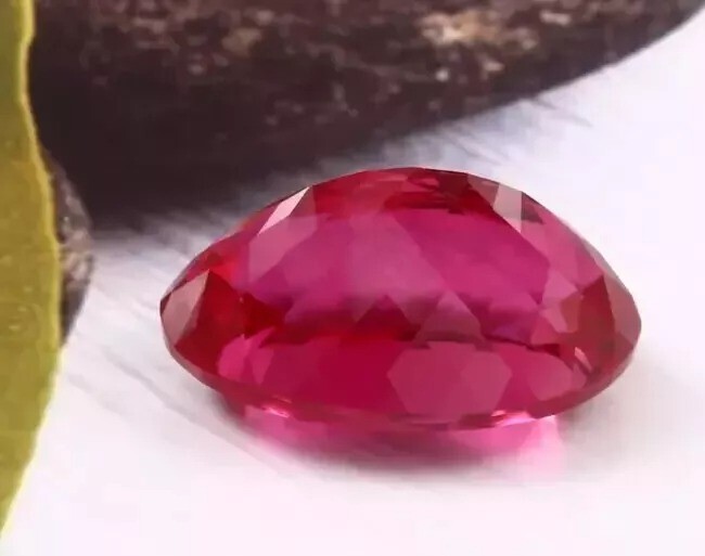 Superb Unheated Myanmar Burma Red Ruby 15-17Ct Certified Oval Cut Loose Gemstone