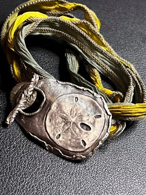 B5320 Handcrafted Sterling Silver *unmarked Sand Dollar Wrap Bracelet Boho 36″