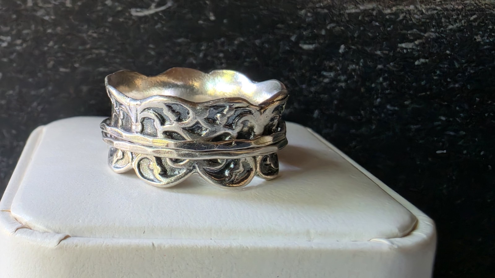 PZ Paz Creations Israel 925 Sterling Silver Spinner Ring, Size US 9.75 Vintage