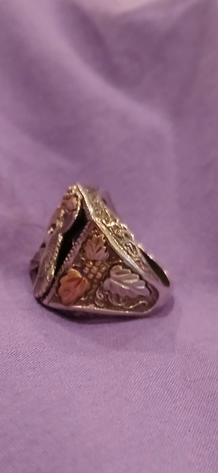 14K Yellow Gold Ring Size 8 Square Rose Gold Tone Bird/Eagle Motif