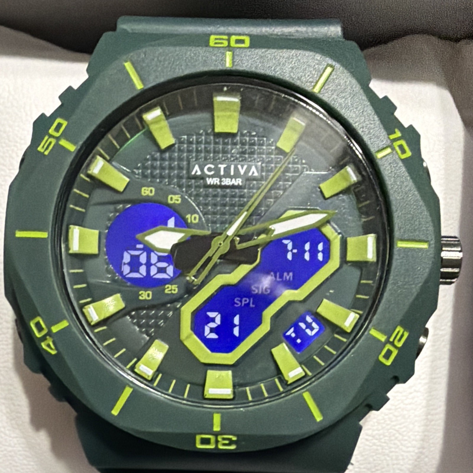 Activa Exon X Invicta Digital Men’s Watch – 48mm. Green (ACW8120-005) NIB
