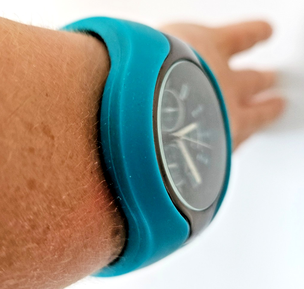 Henley Men’s Sports Watch Turquoise H02042.6, SIlicone Strap, Splash-proof, EXC