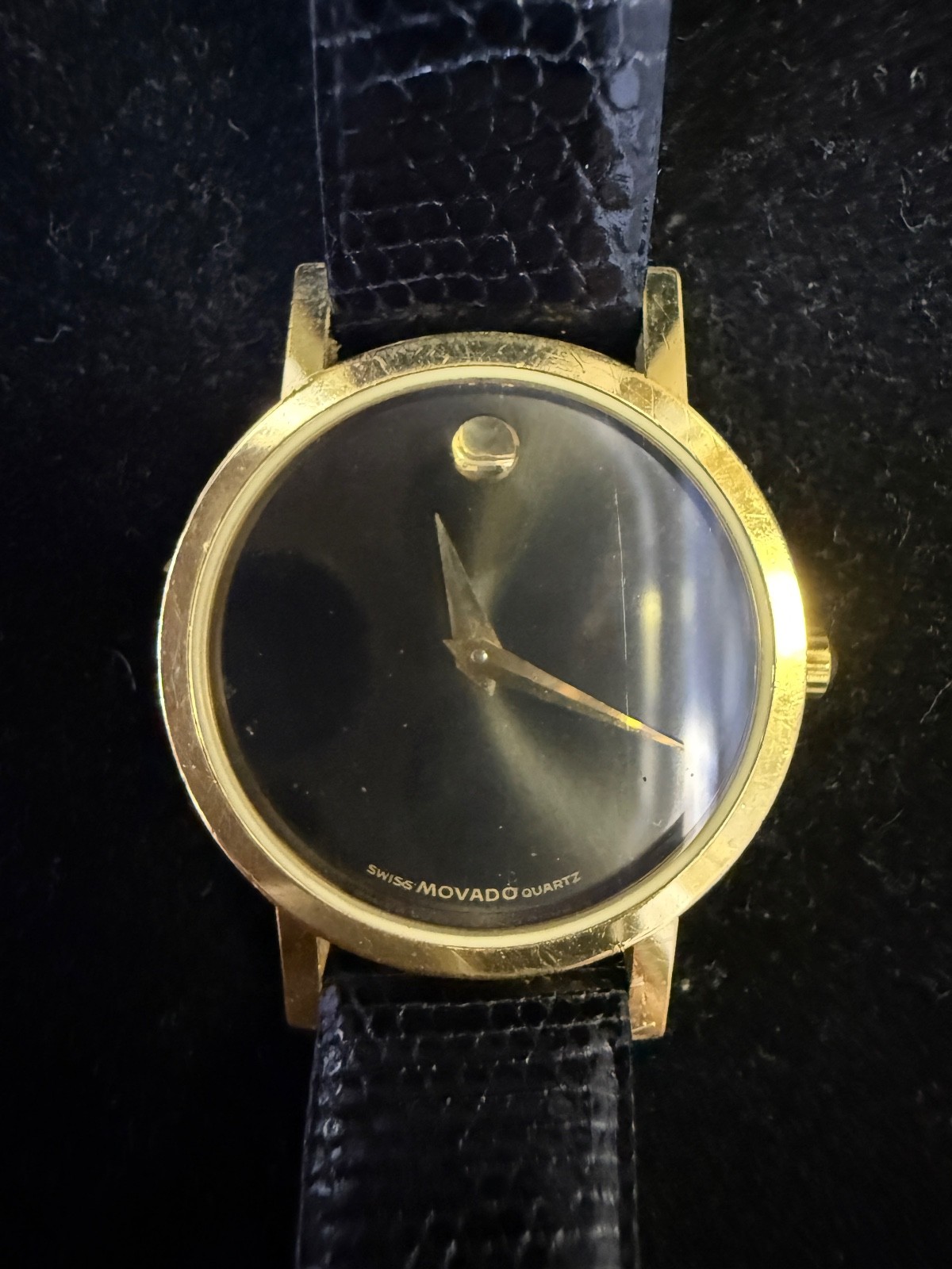🕰️ Movado Museum Classic 87-25-052 Quartz Watch | Iconic Modernist Design