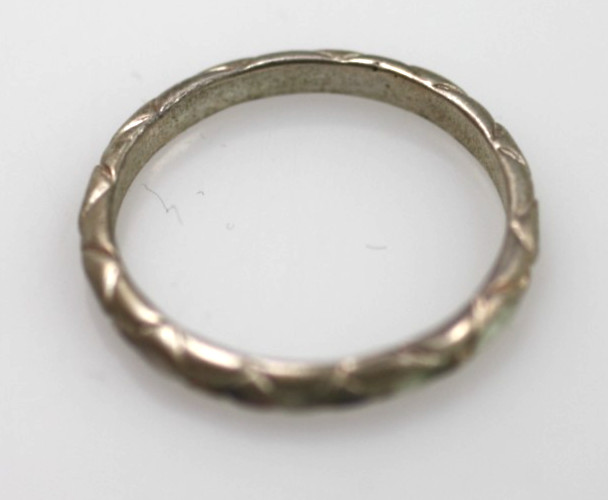 Diamond etched pattern Sterling silver 925 simple small band ring size 5 1/4″