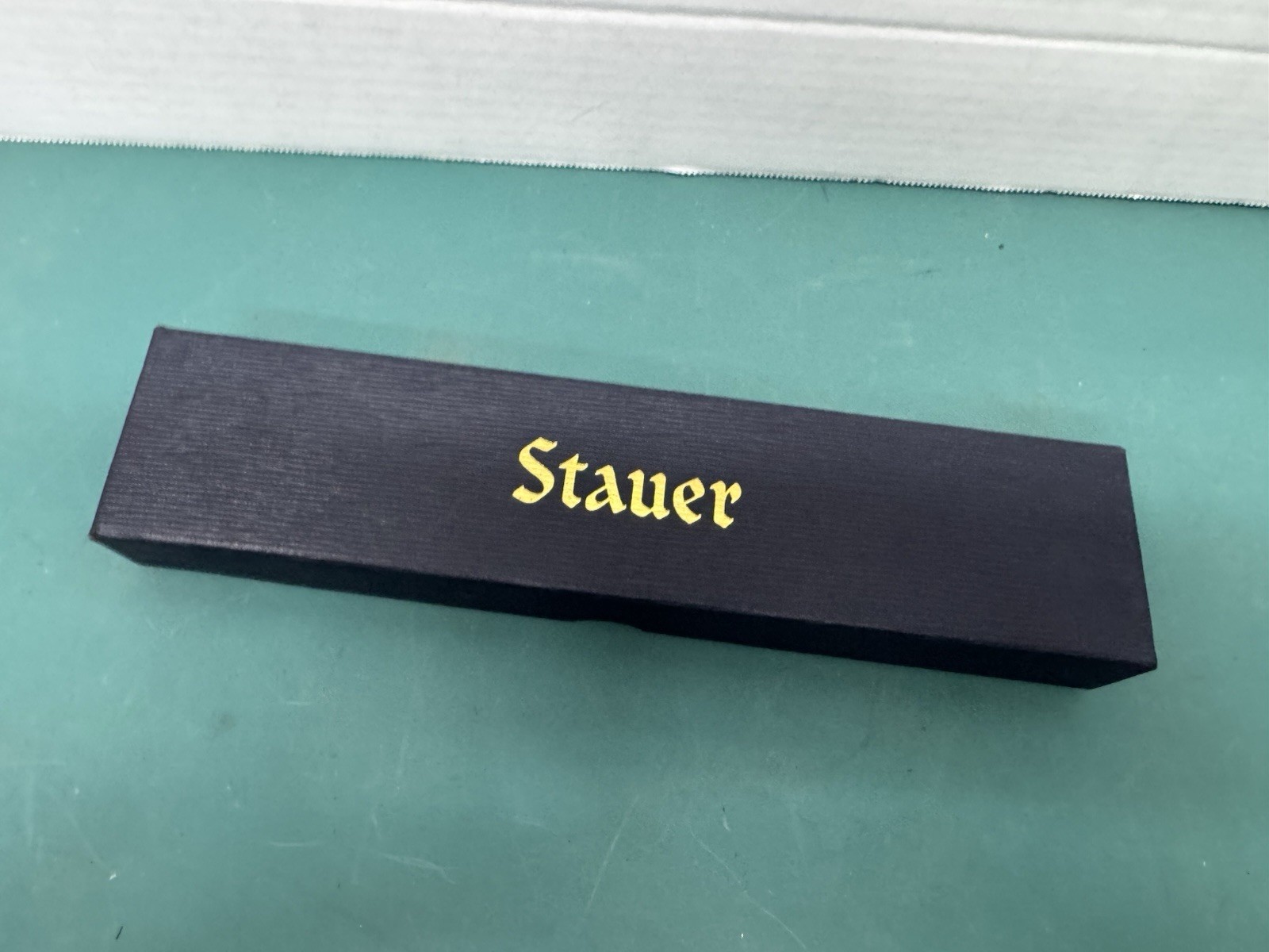 Men’s Authentic Stauer Bellinzona Watch #32973 Black Leather Band Mint NIB