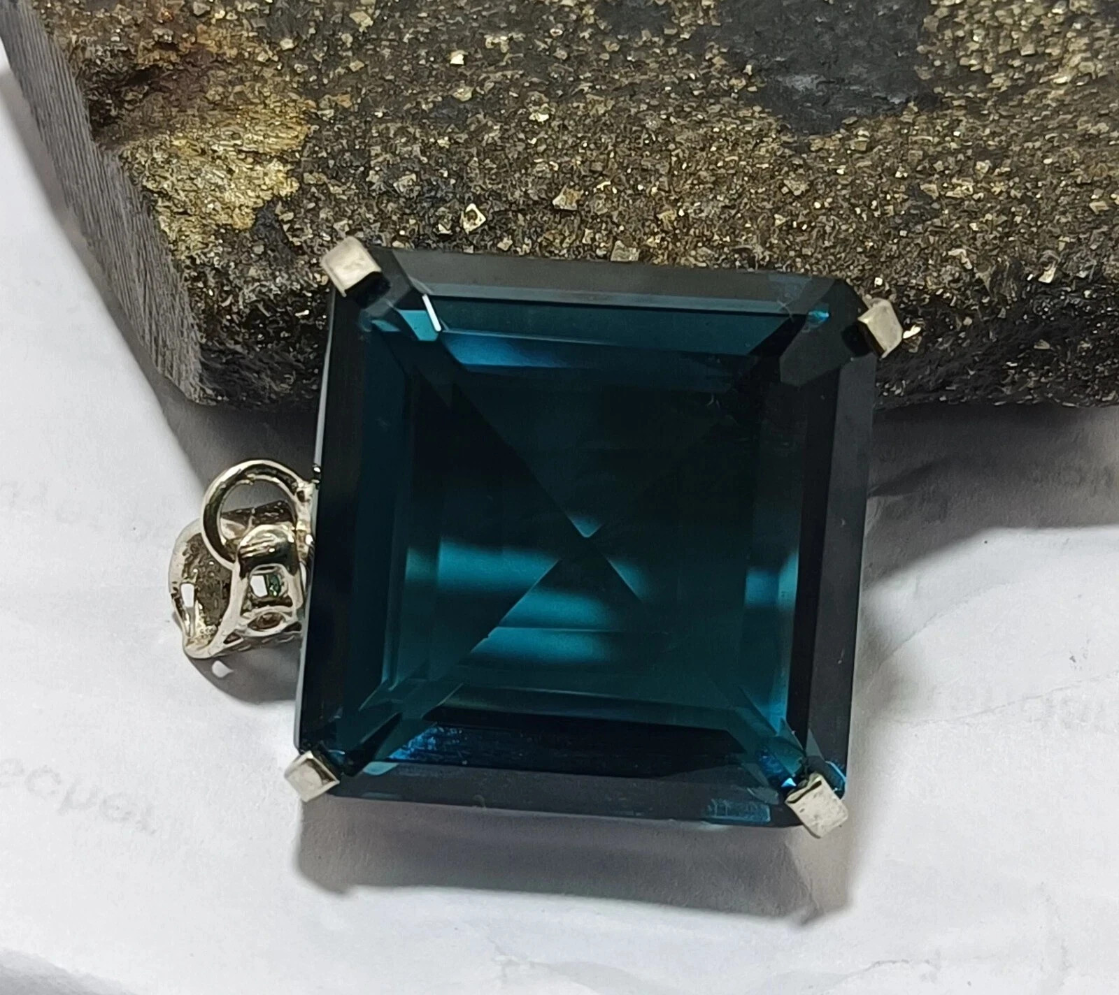 95 Ct Certified London Blue Topaz 925 Solid Silver Pendant Natural AA+ Gemstone