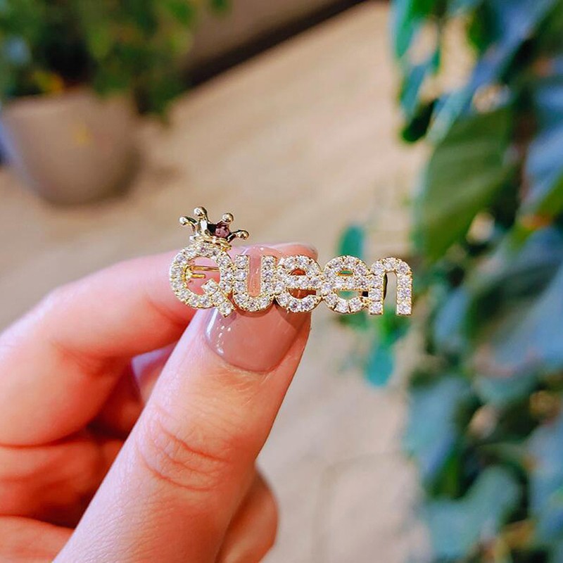 Rhinestone Queen Brooches For Women Crown Letters Party Office Brooch Pins Gifts