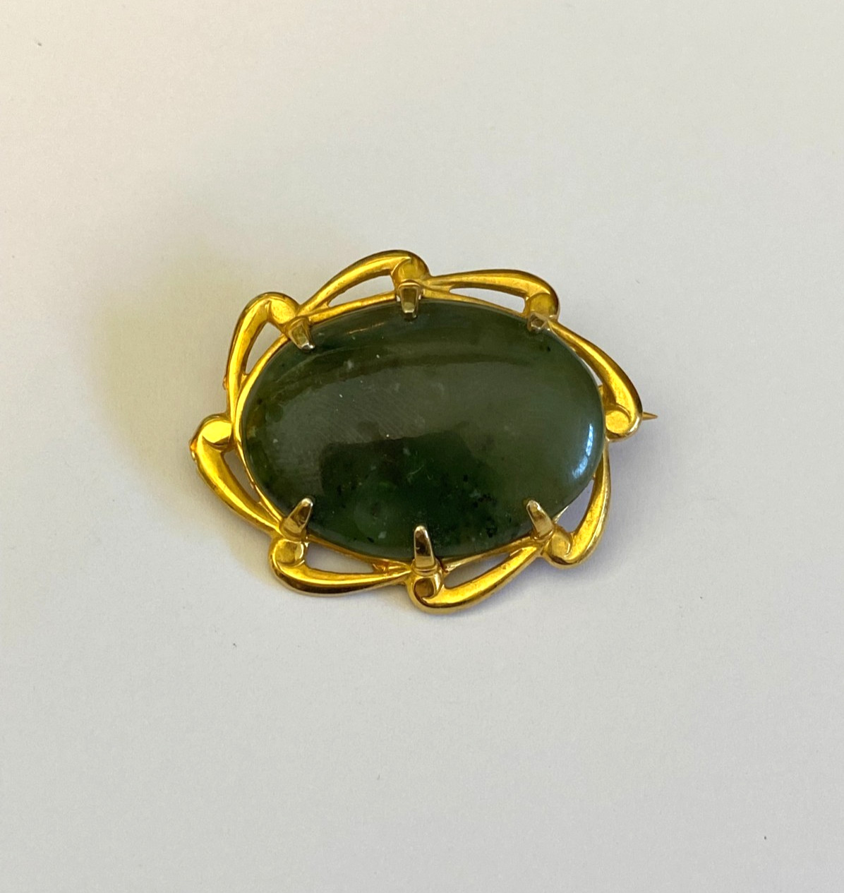 Vintage Signed JJJ 1/20 12K Gold Filled Genuine Jade Brooch Pin