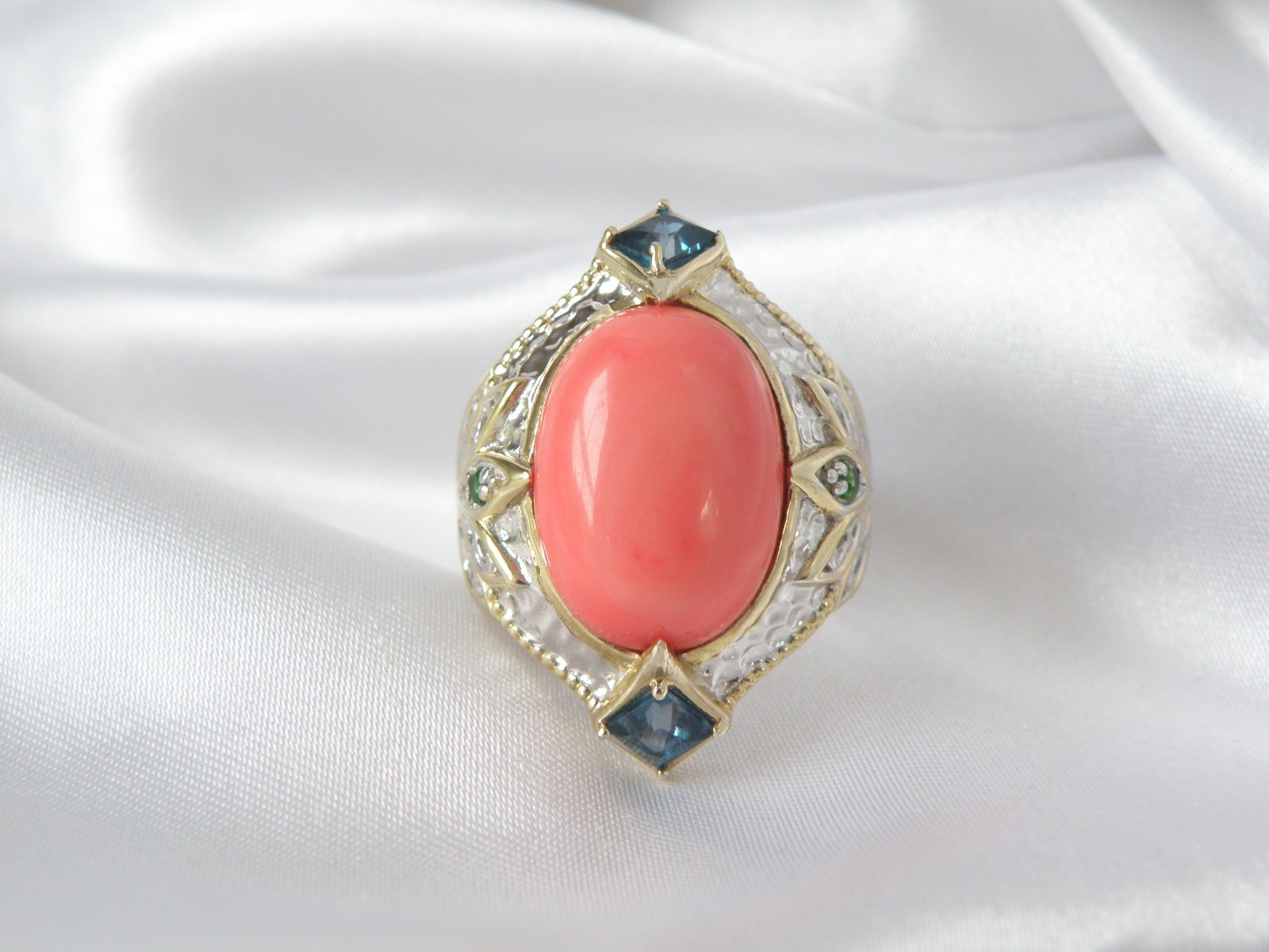 Gems en Vogue Michael Valitutti Sterling Silver 925 Pink Coral Statement Ring 10