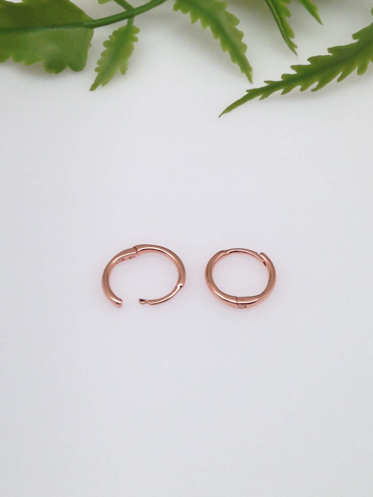 925 Sterling Silver Plain Huggie Hoop Earrings TINY Hoops 10.8mm/9mm x0.9mm
