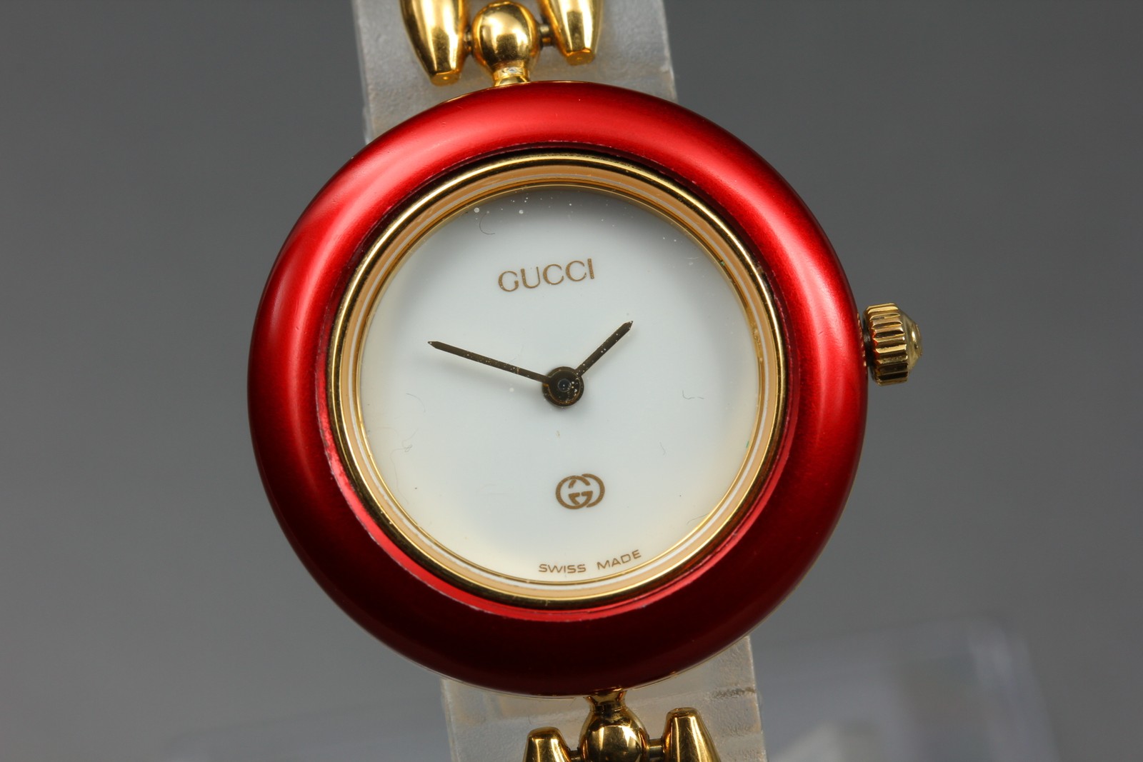 [Exc+5] Vintage Gucci 1100L Change Bezel Red Gold Bangle Quartz Women’s Watch