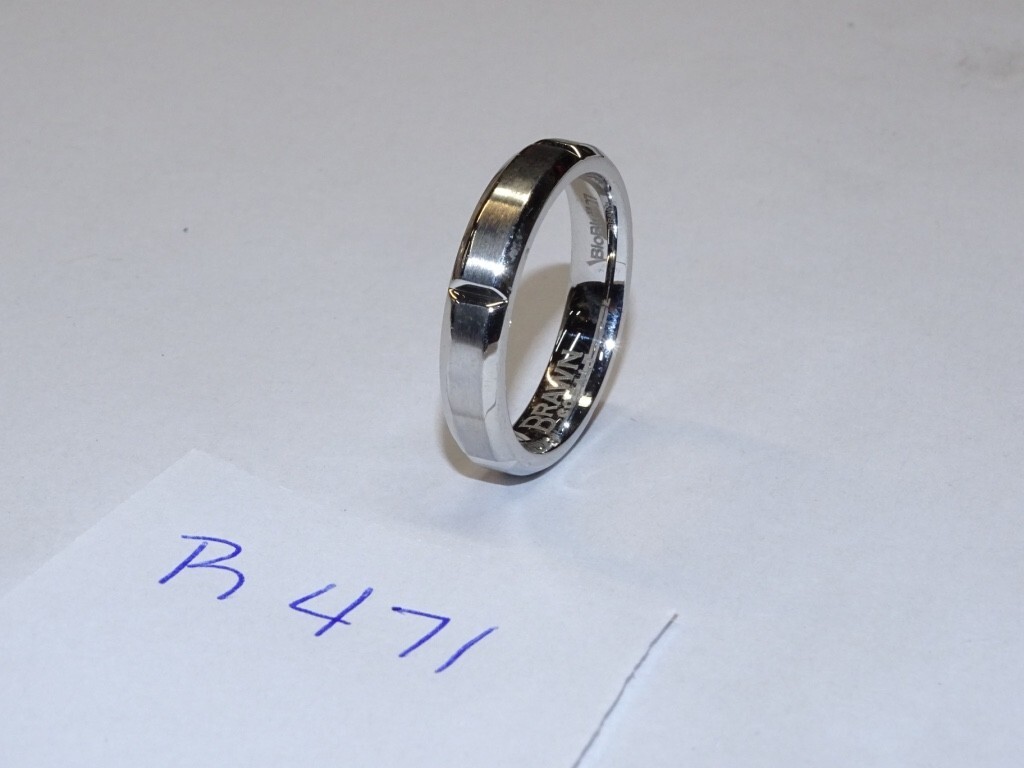 Braun Cobalt Wedding Ring 5mm Size 9-3/4 Silver w/ Center Lines #R471