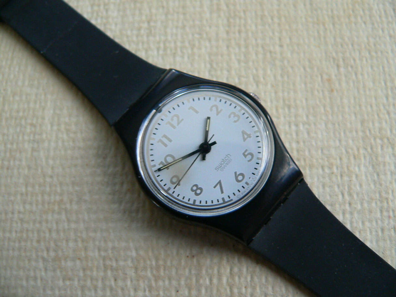 1991 Vintage Ladies swatch watch Investment LB129
