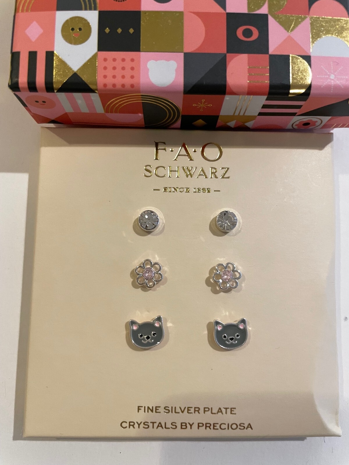 NWT FAO SCHWARZ EARRING SET Gift Beautiful 3 PAIR FINE SILVER PLATE cat /flower