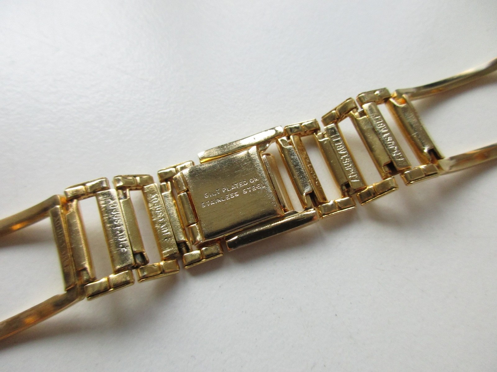 Curved lugs 17 18 19 20 21 MM 1960’s gilt plated watch bracelet