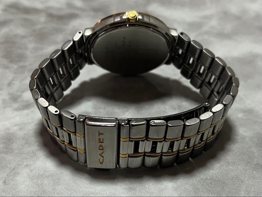 Beautiful, fully functional SEIKO CADET quartz men’s watch.