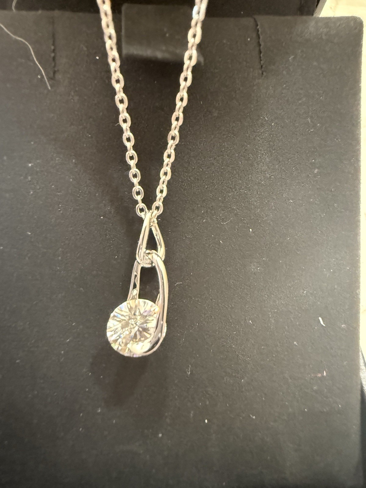 Francis Claire 1.77 DEF Moissanite Primrose Pendant