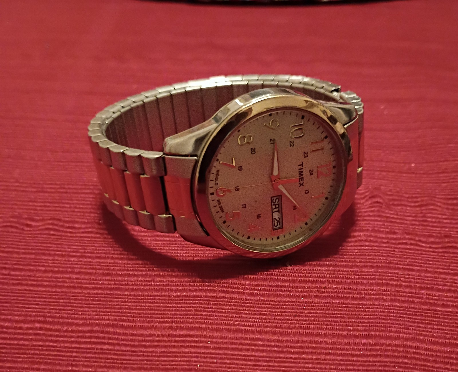Timex Indiglo Men’s Quartz Two-Tone SS Bracelet Day/Date Silver Dial 30m