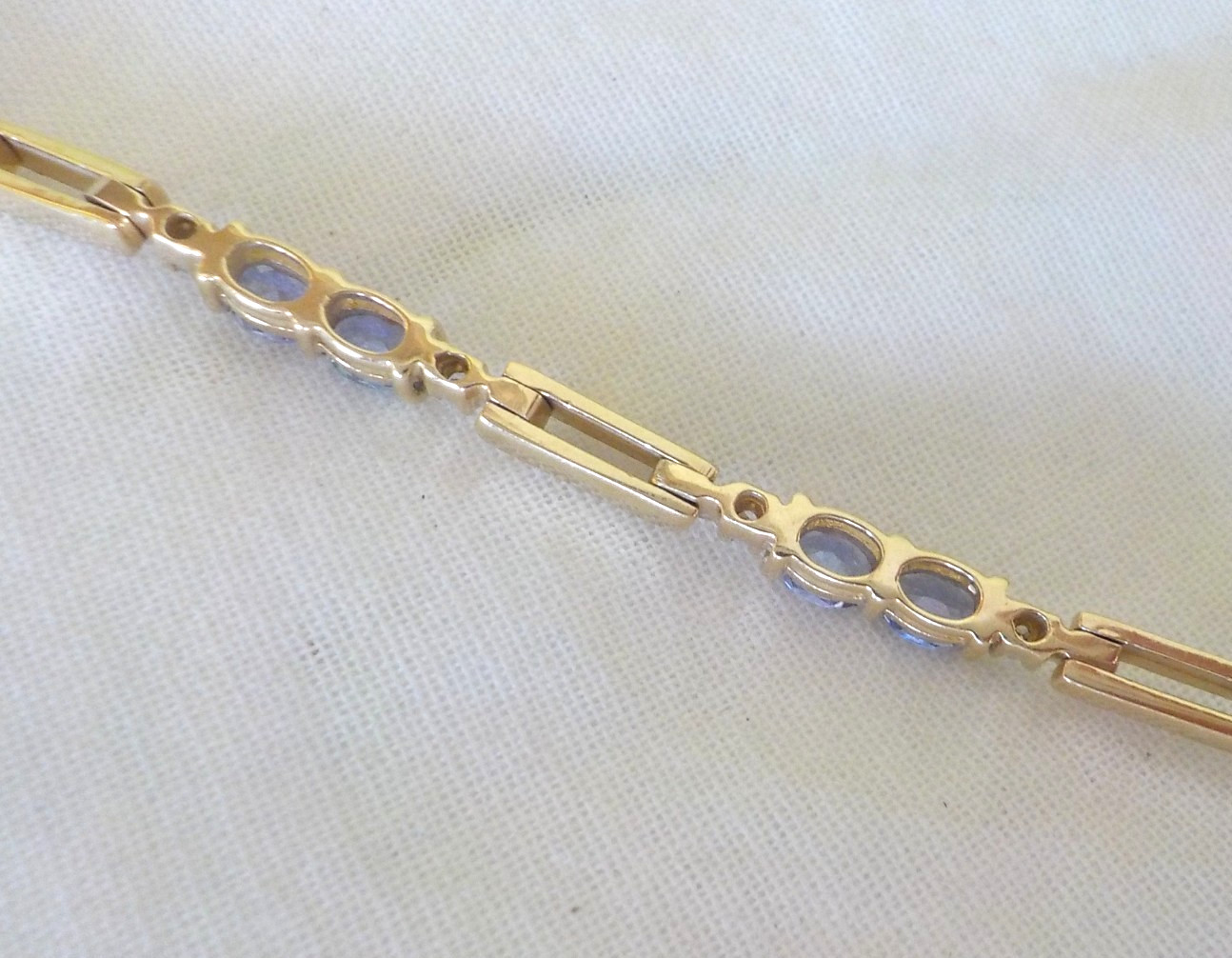 Solid 14K Yellow Gold Tanzanite Diamond Bracelet – 9.90 gms, 6.9 in, 1.20 ctw