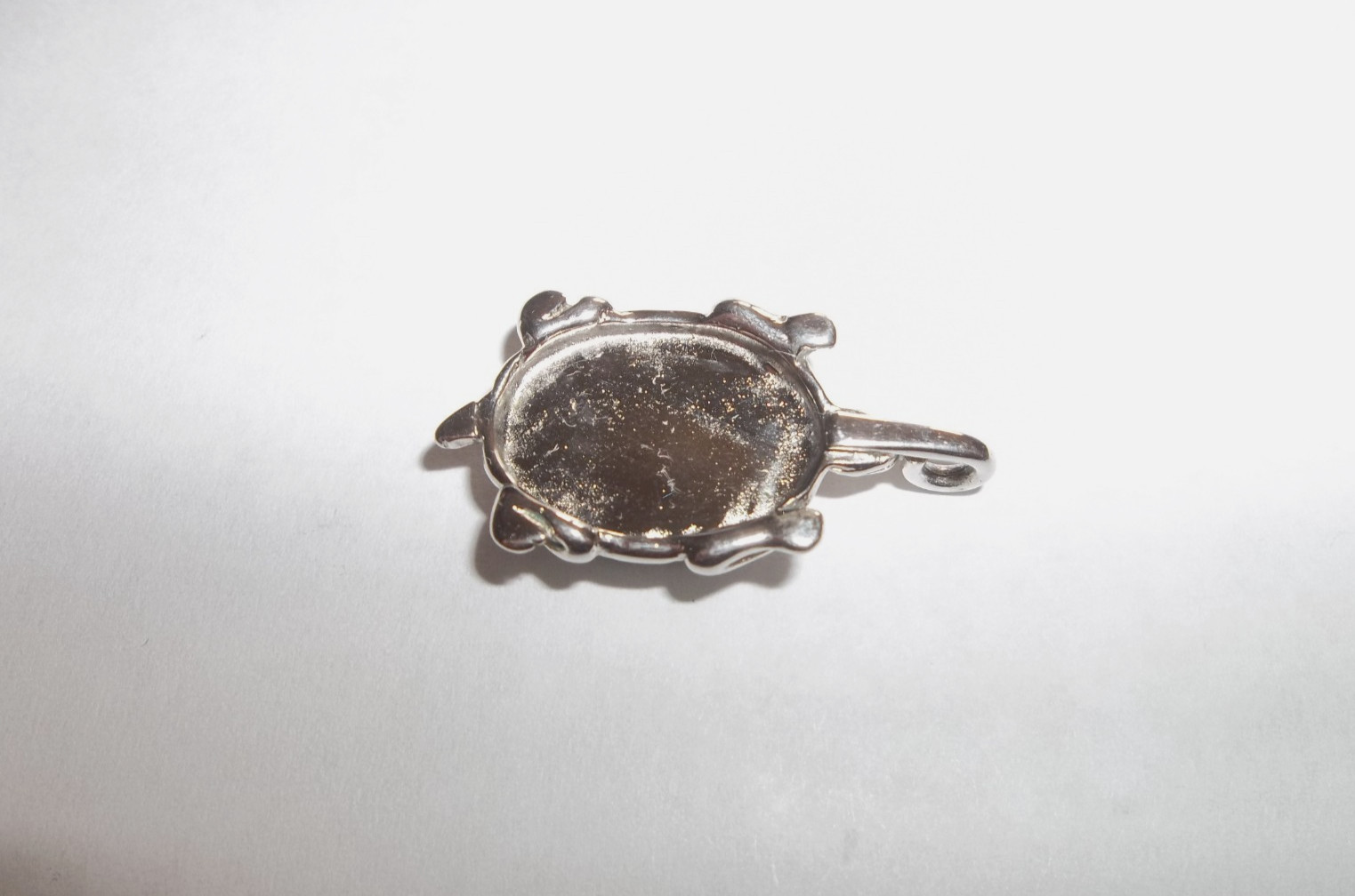 Vintage Turtle Pendant Chipped TURQUOISE & CORAL NOT Marked