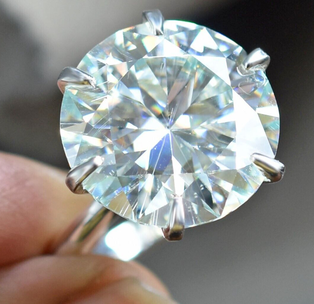 Rare 22 Ct Certified Treated Off White Diamond Engagement Ring In 925 Silver