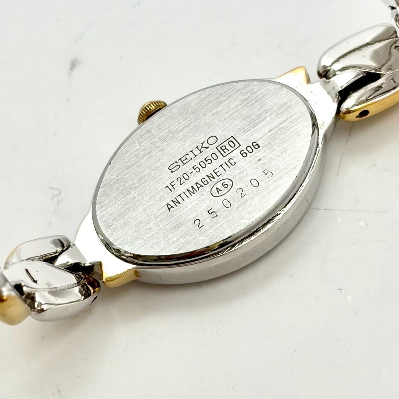Good Condition New Battery SEIKO TISSE 1P Diamond Ladies Wristwatch Oval 1F20 50