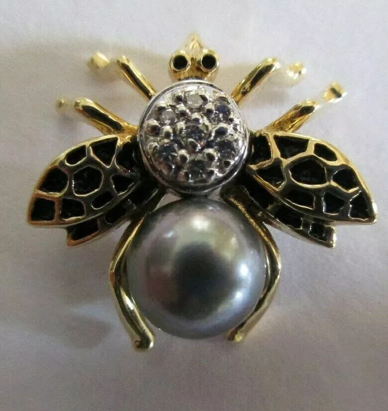 18K Gold Diamond & Tahitian Pearl Mosquito Pendant / Brooch 4.40 Grams