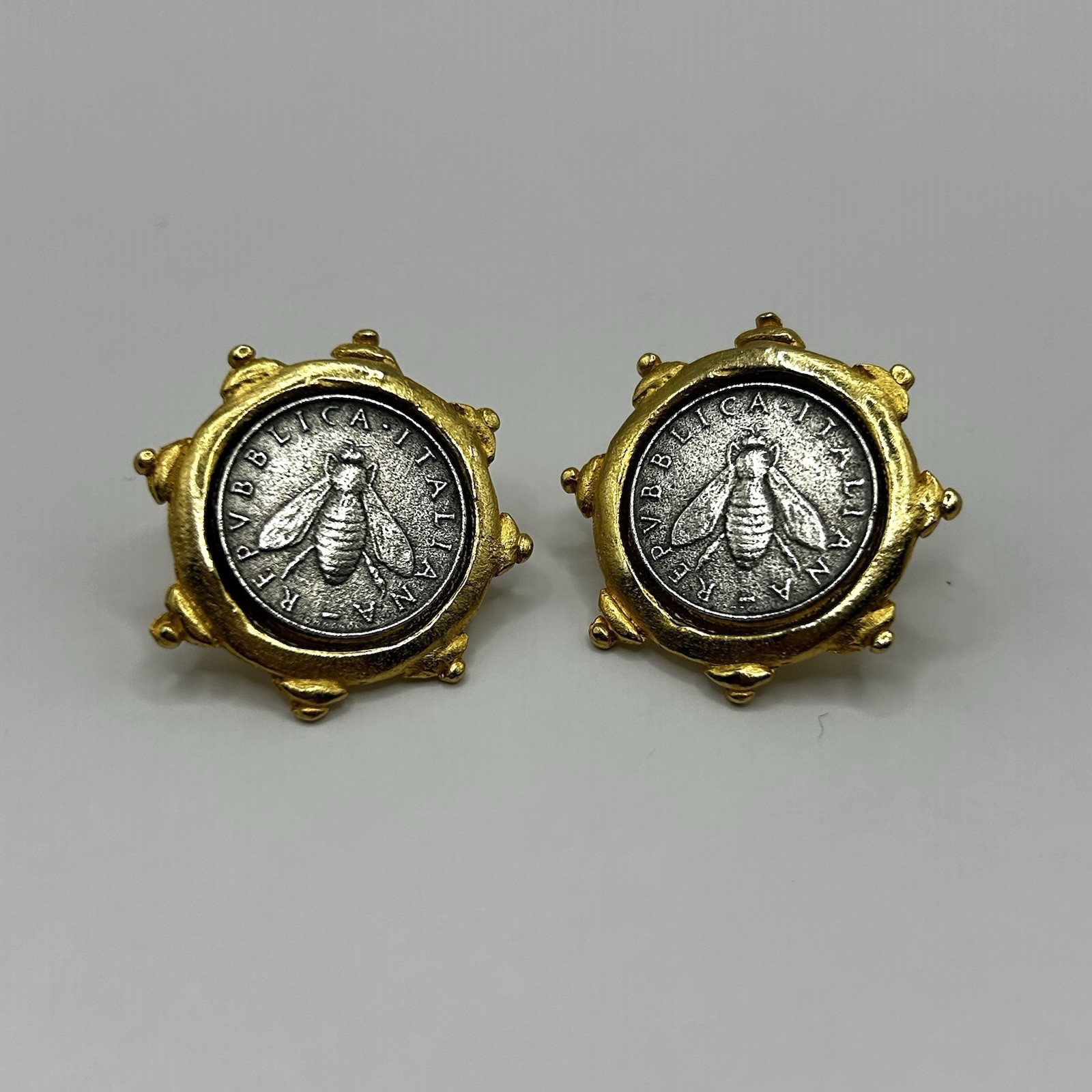 SUSAN SHAW Italian Bee Coin Gold Tone Post Earrings Handmade USA