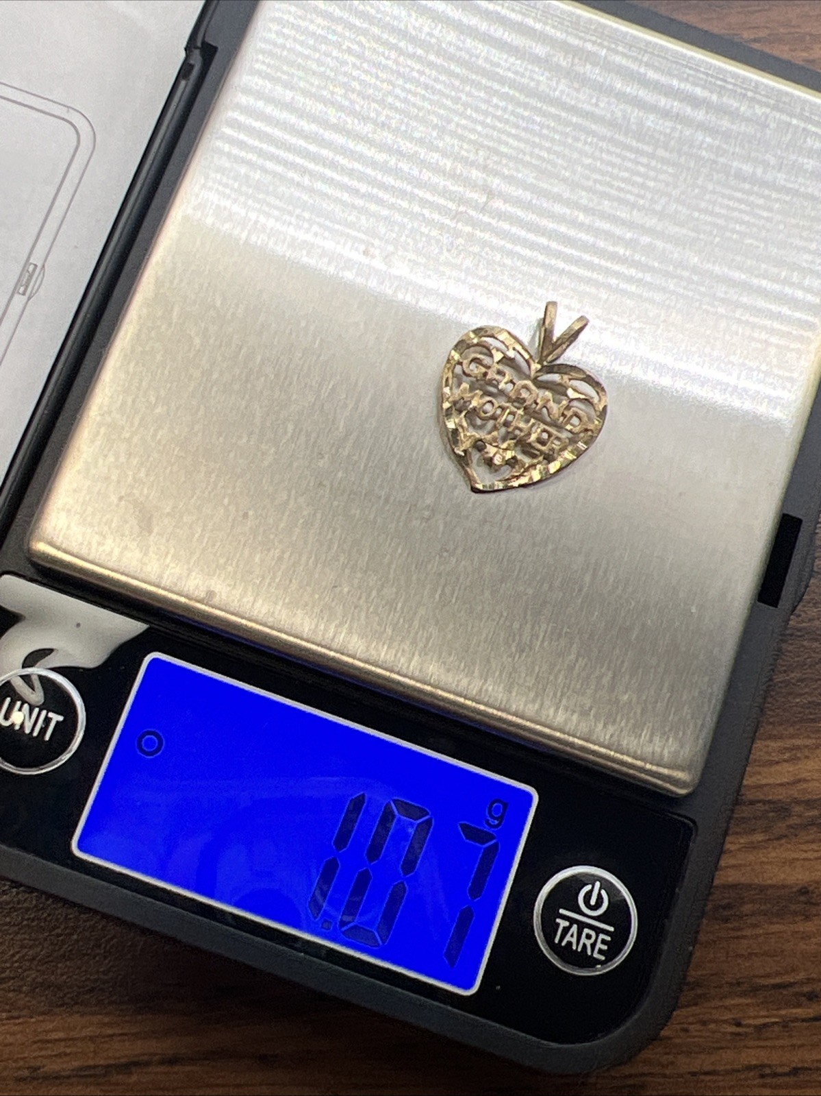 Vintage 14K Yellow Gold Grandmother Charm Necklace Pendant 1.06 Gram