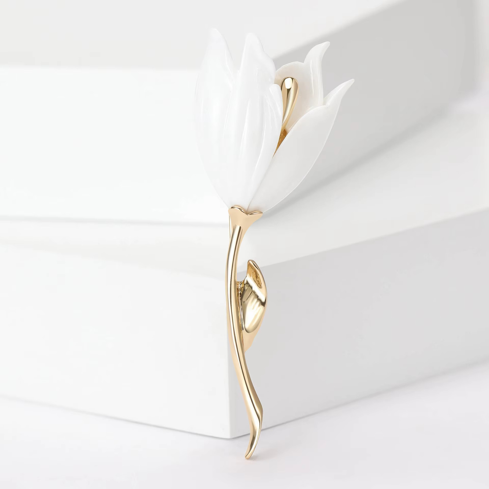 Women’s Enamel Tulip Flower Brooch Pin Fashion Alloy Lapel Badge Jewelry Gift